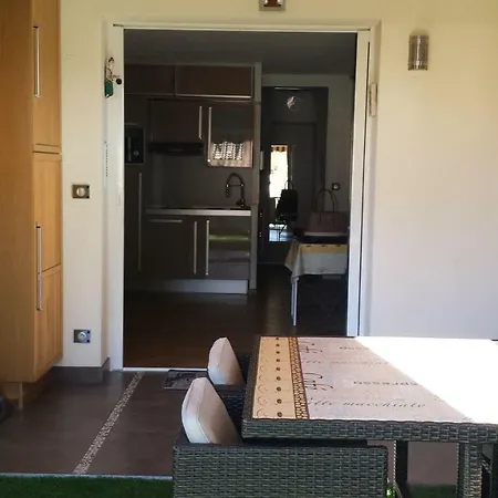 شقة Manon A2 Proximite Avec Terrasse Et Parking ليه ليكيه