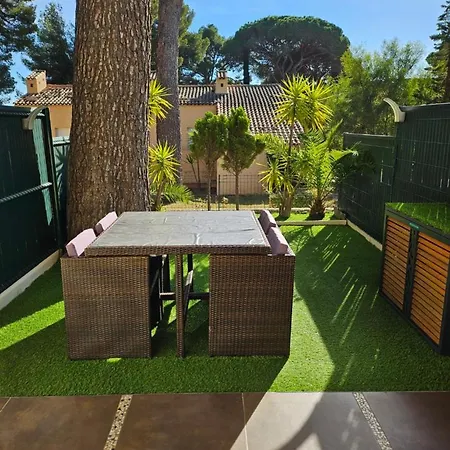 Manon A2 Proximité Avec Terrasse Et Parking * Les Lecques