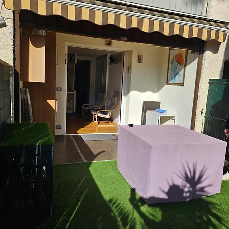 Manon A2 Proximite Avec Terrasse Et Parking Les Lecques