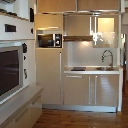 Manon A2 Proximite Avec Terrasse Et Parking Apartmán *