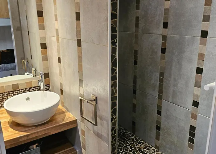 Manon A2 Proximite Avec Terrasse Et Parking Les Lecques